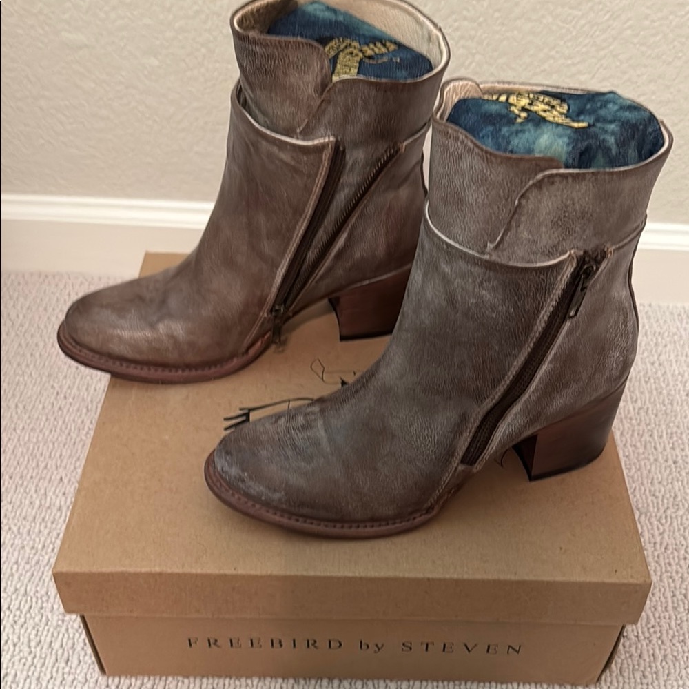 Freebird “Clip” Distressed Stone Brown Boots - brand new!  Never worn!